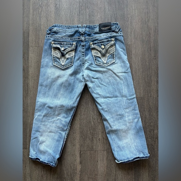 Vigoss Women's Blue Distressed Cropped Jeans - Picture 6 of 7